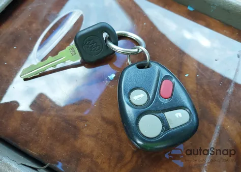 2003 Buick Park Avenue Ultra from USA, damaged, VIN 1G4CU541534417546